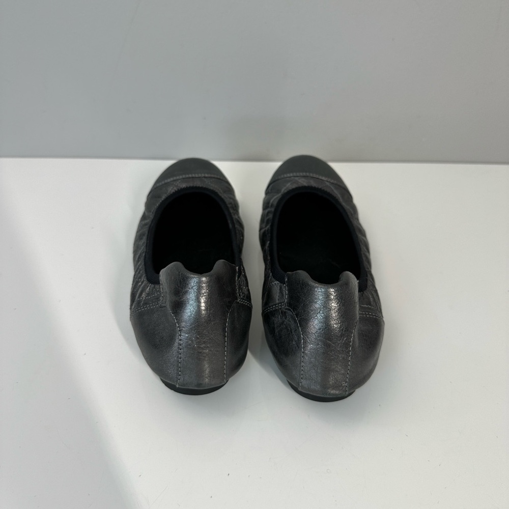 Vionic Ava Silver Ballet Flats Size 7 - Picture 8 of 15